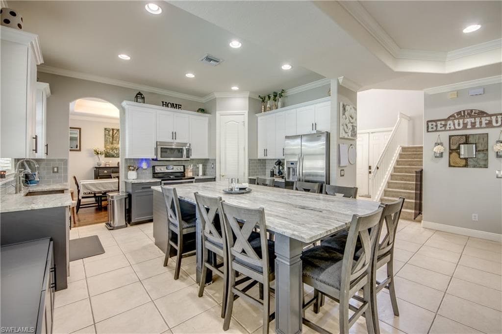 3016 Lake Butler CT CAPE CORAL, FL 33909