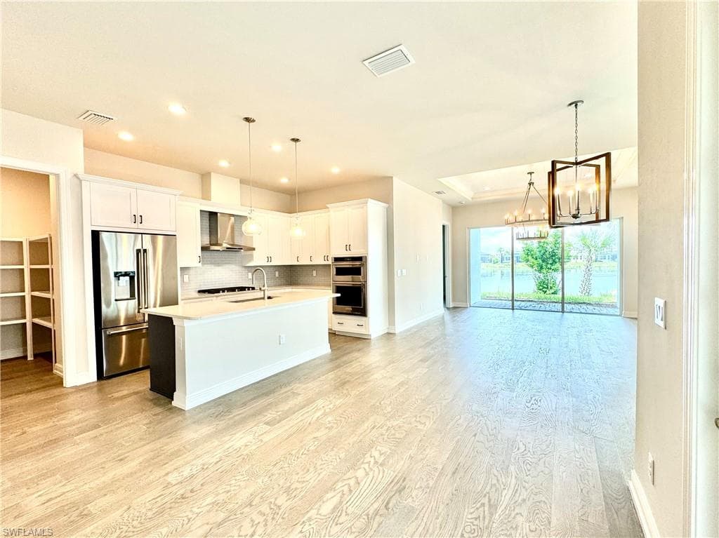 9040 Mayreau WAY NAPLES, FL 34114