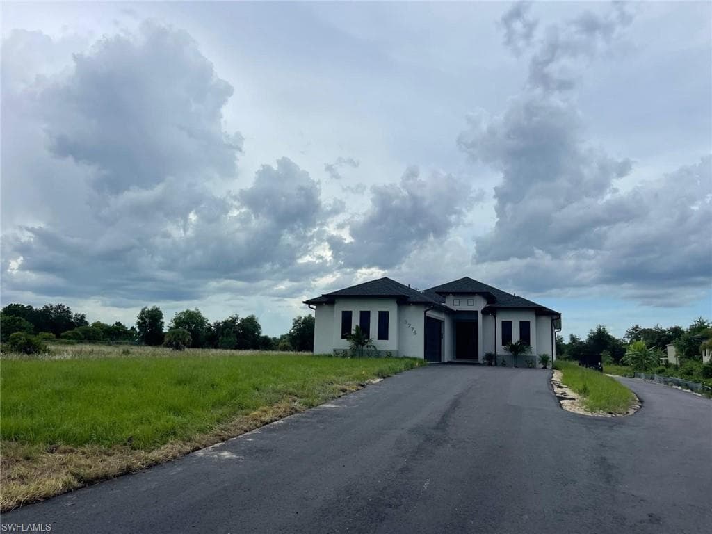 3776 68th AVE NE NAPLES, FL 34120