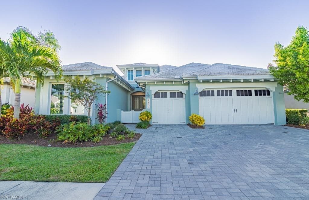 6427 Pembroke WAY NAPLES, FL 34113