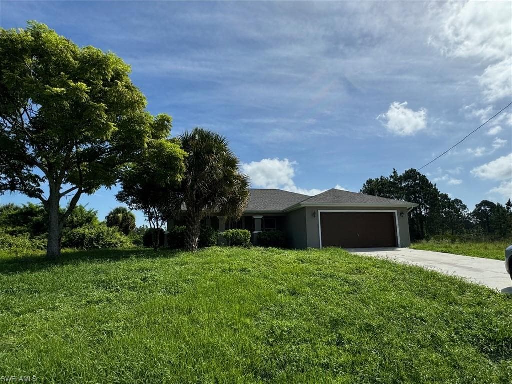 1063 Peach ST LEHIGH ACRES, FL 33974