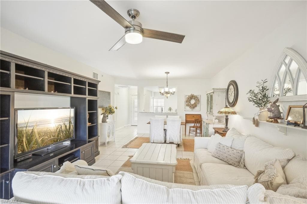 3035 Horizon LN 2203 NAPLES, FL 34109