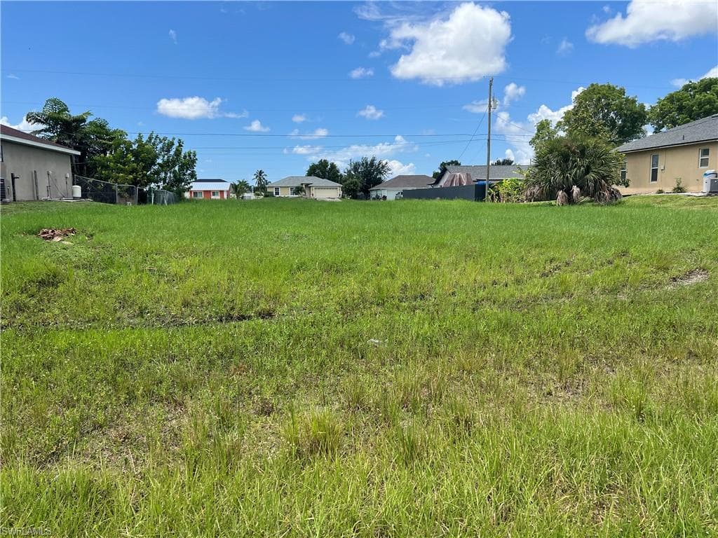 316 NW 4th TER CAPE CORAL, FL 33993
