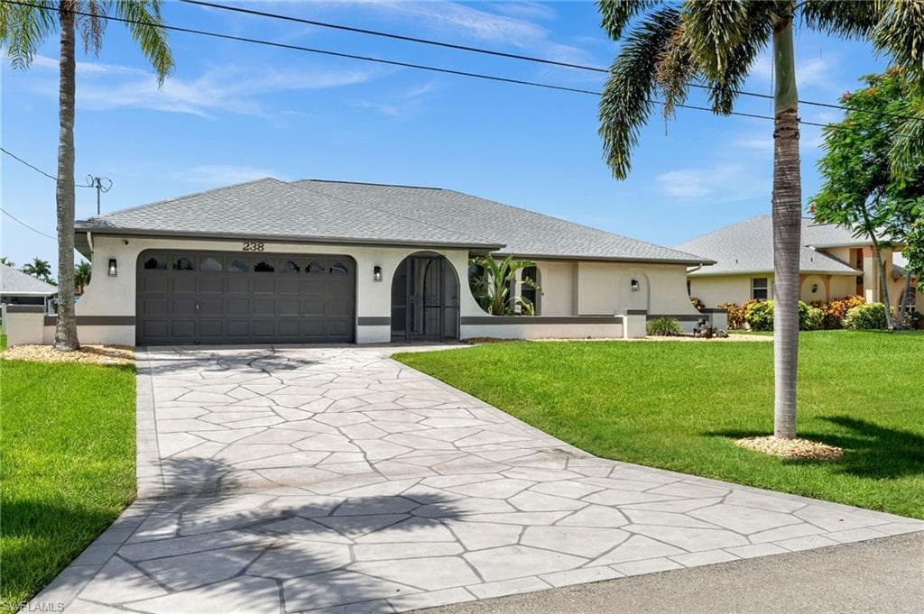 238 SW 37th TER CAPE CORAL, FL 33914