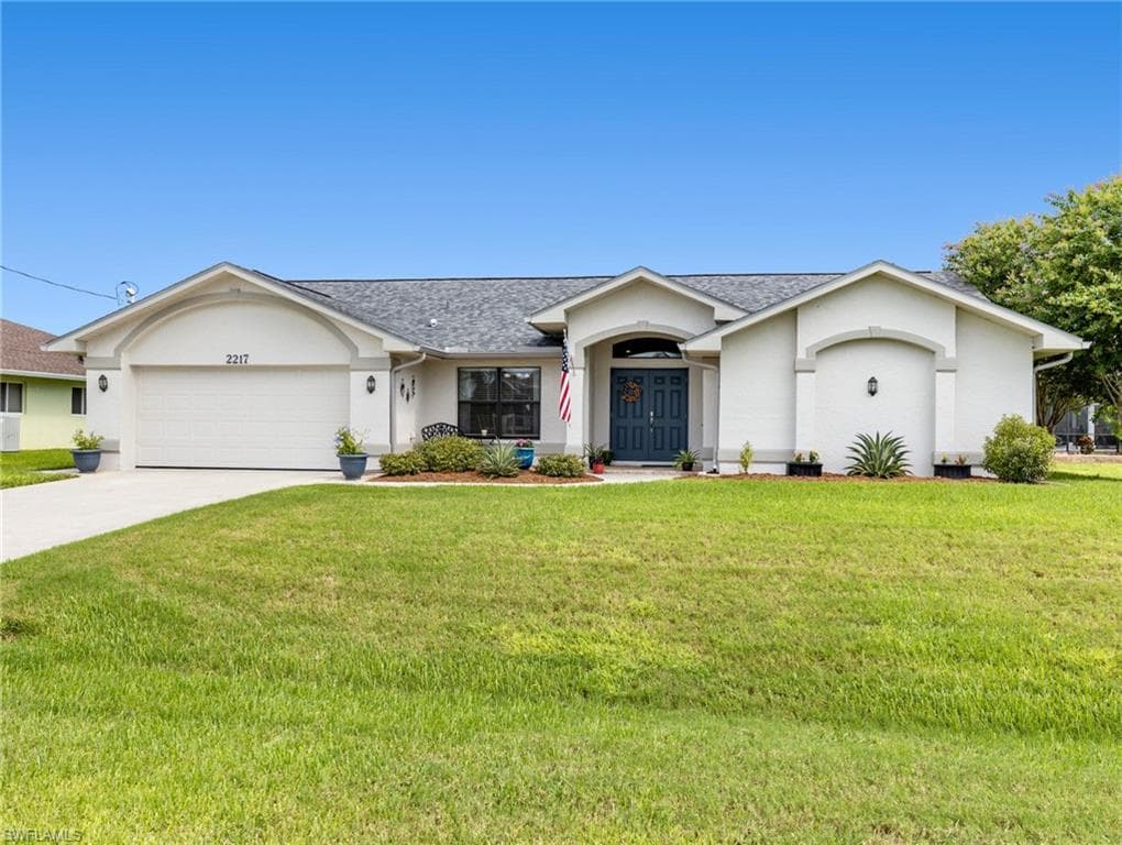 2217 SW 43rd TER CAPE CORAL, FL 33914