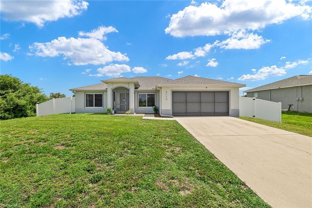 3115 24th ST SW LEHIGH ACRES, FL 33976