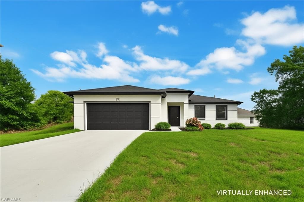 105 E 14th ST LEHIGH ACRES, FL 33972