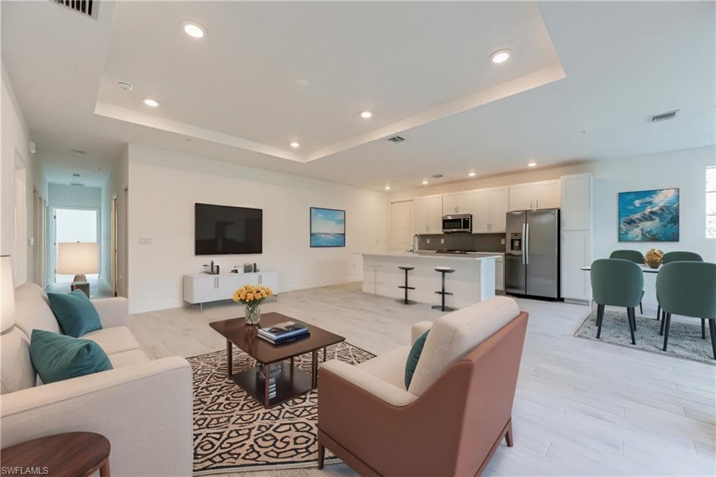 26380 Coco Cay CIR 101 BONITA SPRINGS, FL 34135