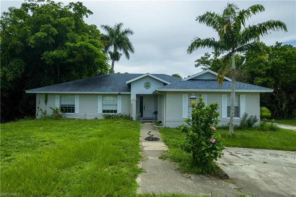 130 Price ST NAPLES, FL 34113