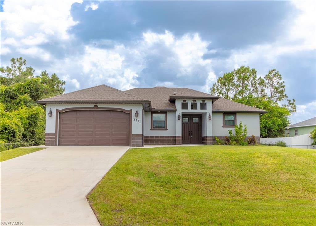 4321 15th ST W LEHIGH ACRES, FL 33971