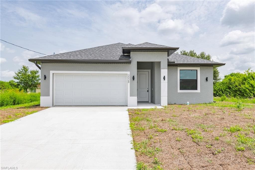 3028 39th ST SW LEHIGH ACRES, FL 33976
