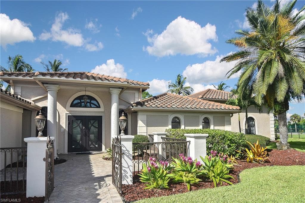 1299 Claret CT FORT MYERS, FL 33919
