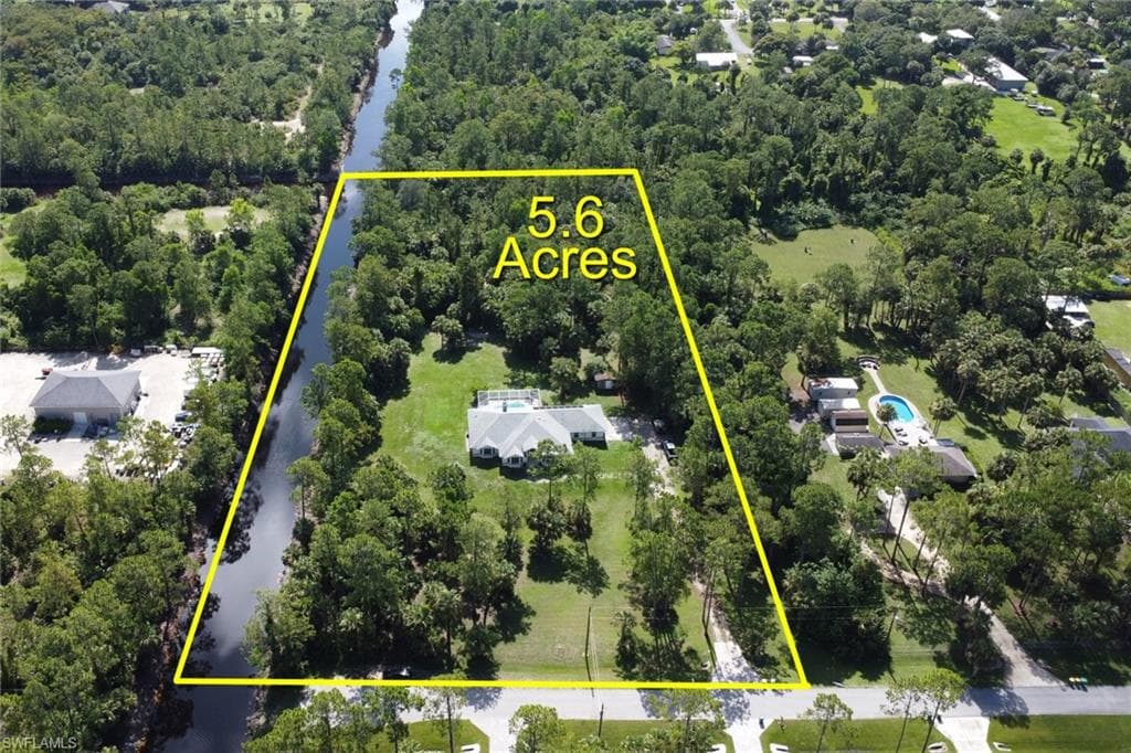 880 2nd ST NE NAPLES, FL 34120