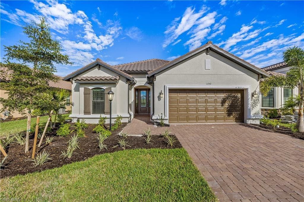 11740 Canal Grande DR FORT MYERS, FL 33913