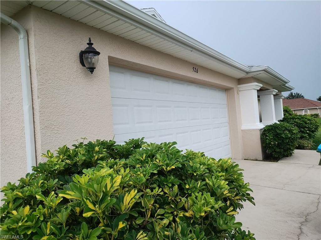 526 NW 1st LN CAPE CORAL, FL 33993