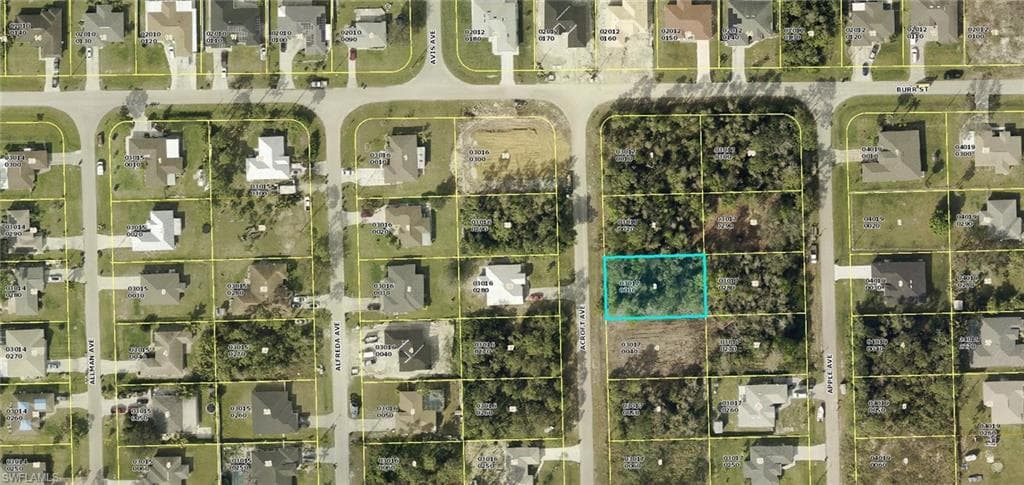 1028 Acroft AVE LEHIGH ACRES, FL 33971