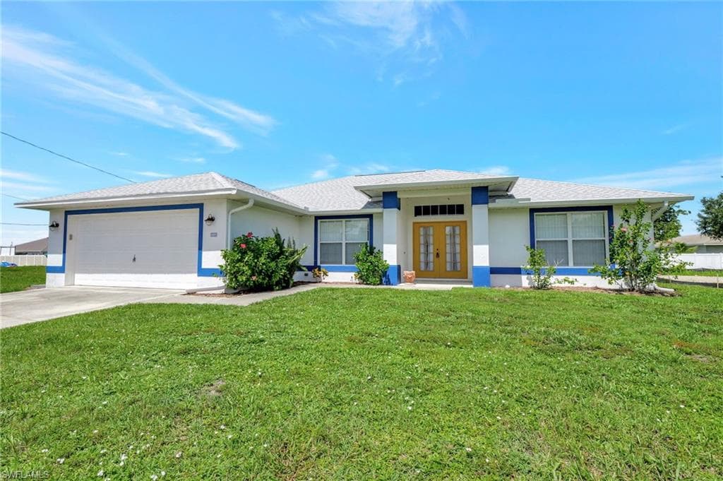 304 12th PL CAPE CORAL, FL 33993
