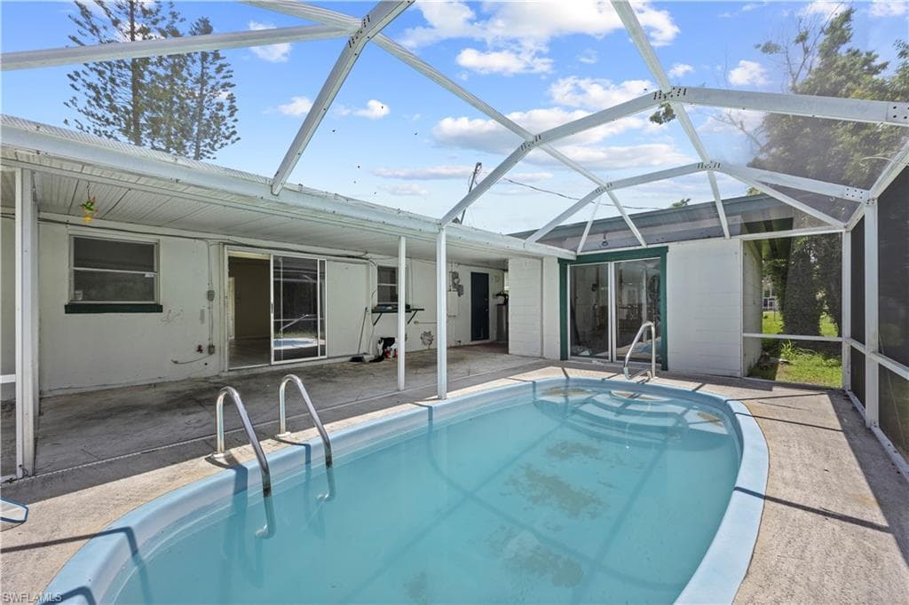4154 Edgewood AVE FORT MYERS, FL 33916