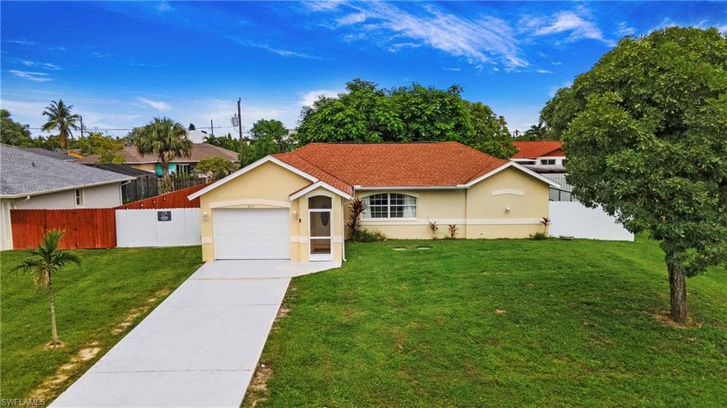 2951 49th LN SW NAPLES, FL 34116