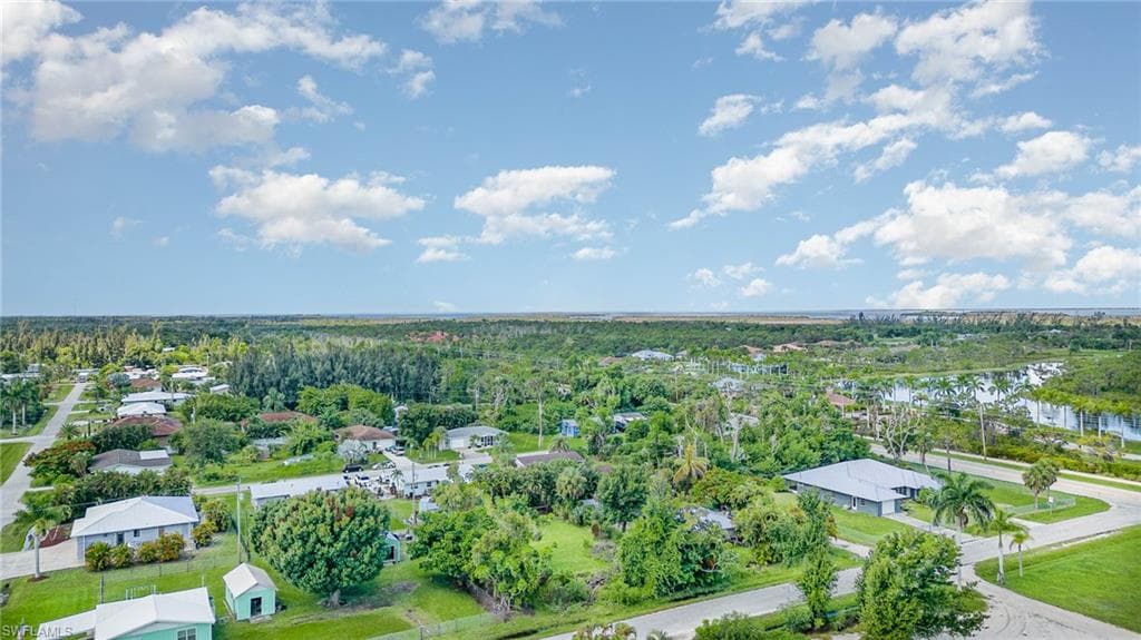 5951 Cubles DR BOKEELIA, FL 33922