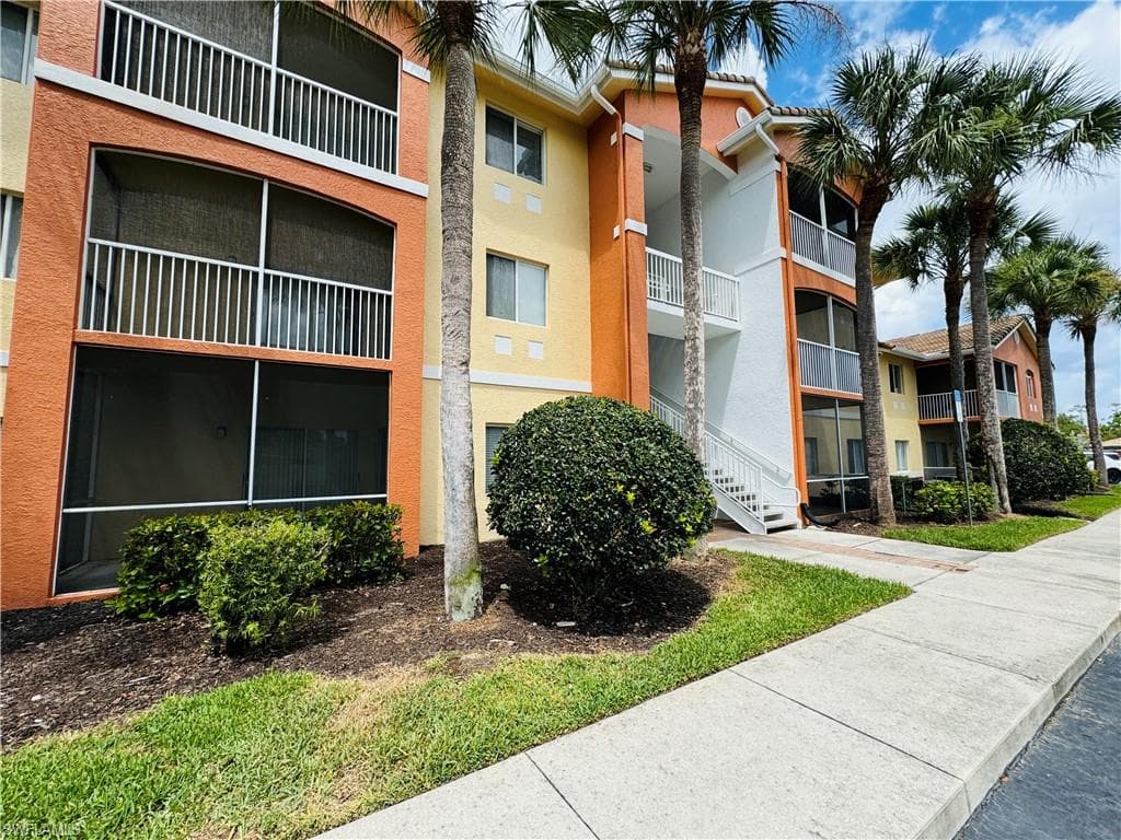 6450 Aragon WAY 103 FORT MYERS, FL 33966