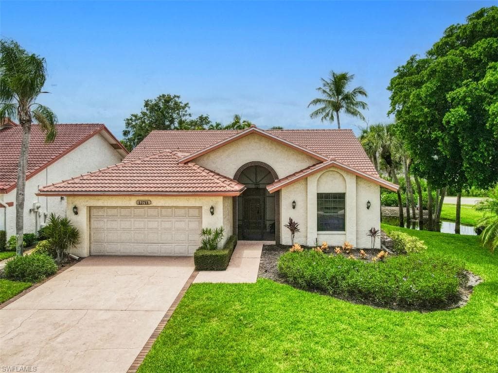 12711 Kelly Palm DR FORT MYERS, FL 33908