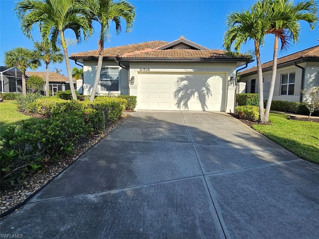 10518 Avila CIR FORT MYERS, FL 33913