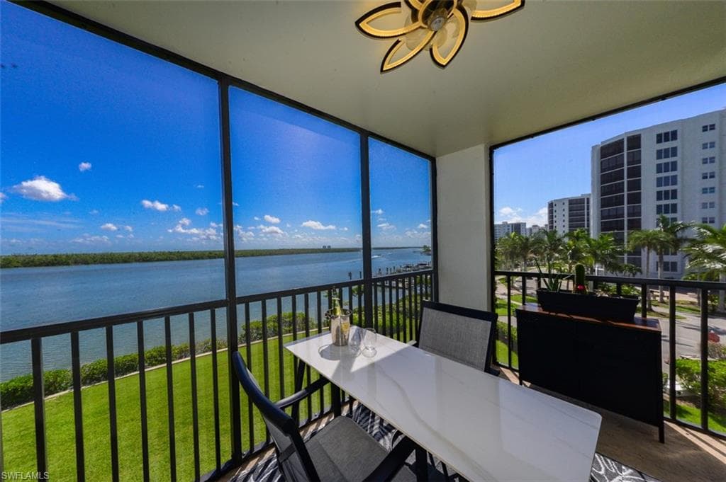 4203 Bay Beach LN G-3 FORT MYERS BEACH, FL 33931