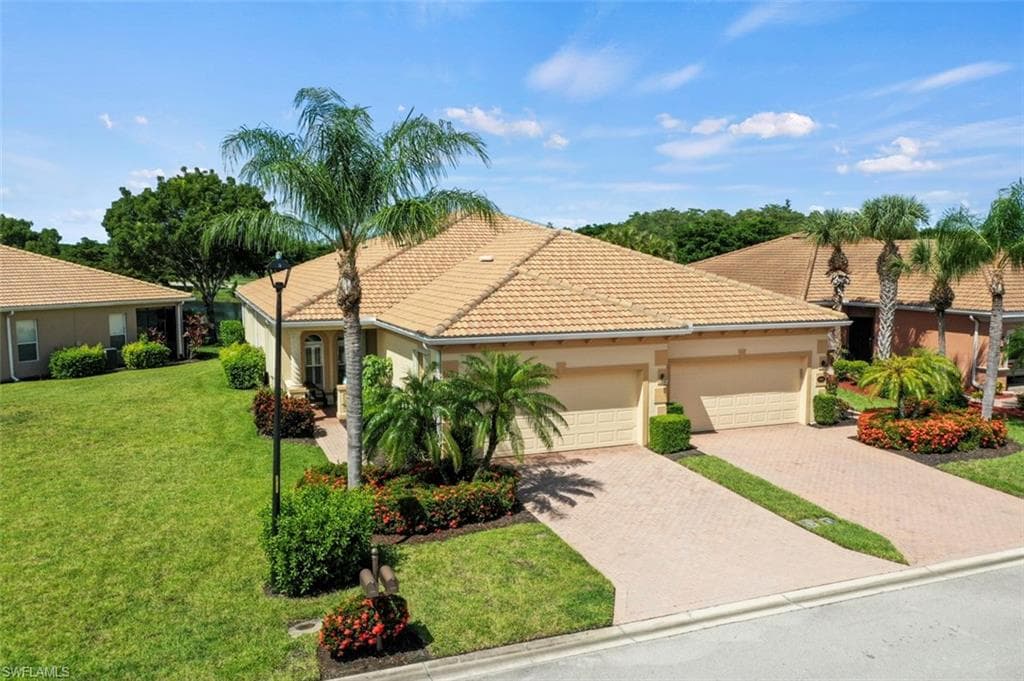 13787 Cleto DR ESTERO, FL 33928