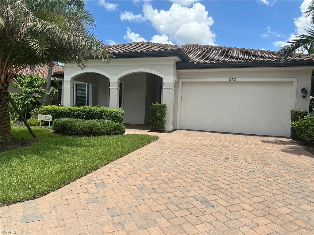12725 Astor PL FORT MYERS, FL 33913