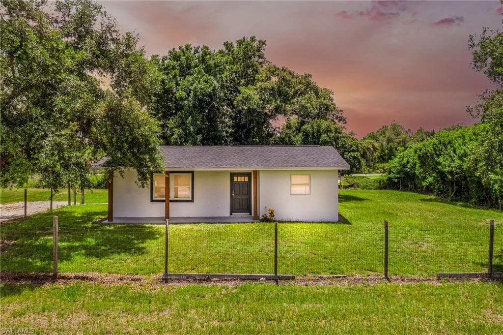 11403 5th AVE PUNTA GORDA, FL 33955