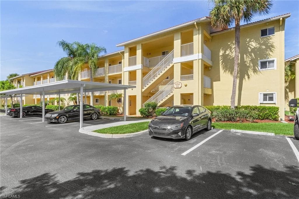 8244 Key Royal CIR 631 NAPLES, FL 34119