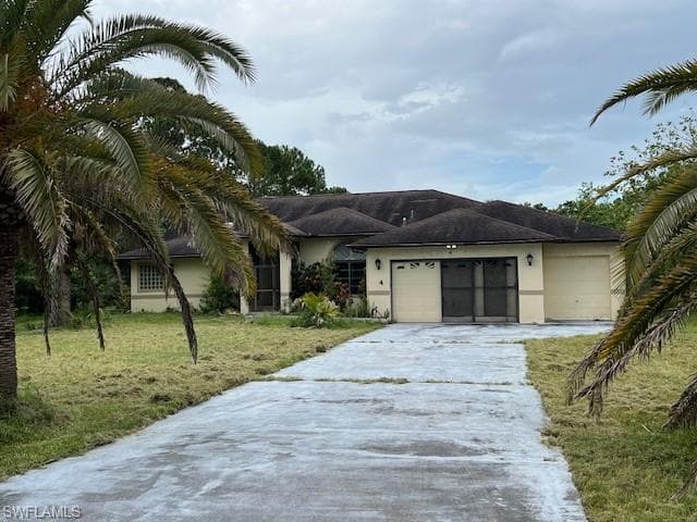 4 Canton AVE LEHIGH ACRES, FL 33936