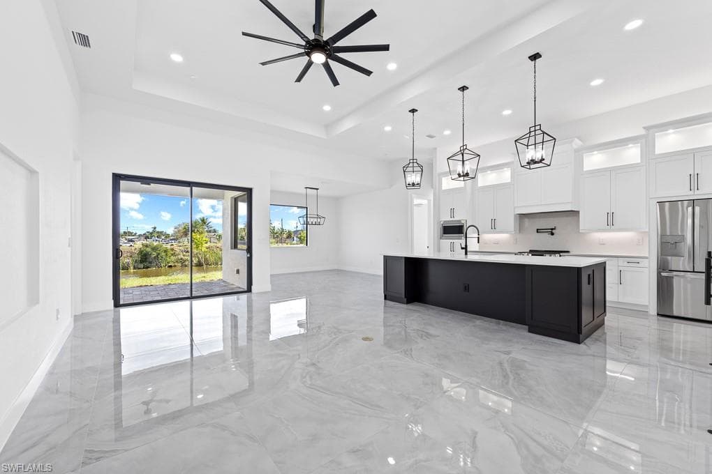 1013 NE 13th PL CAPE CORAL, FL 33909
