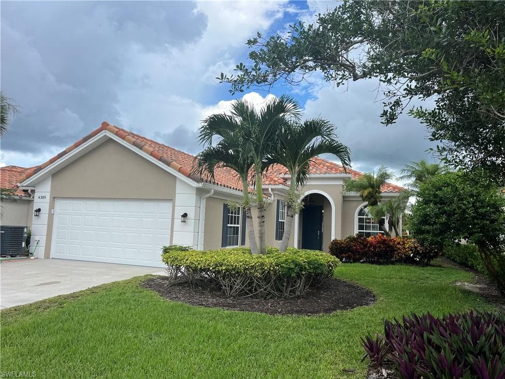 4305 Montalvo CT NAPLES, FL 34109