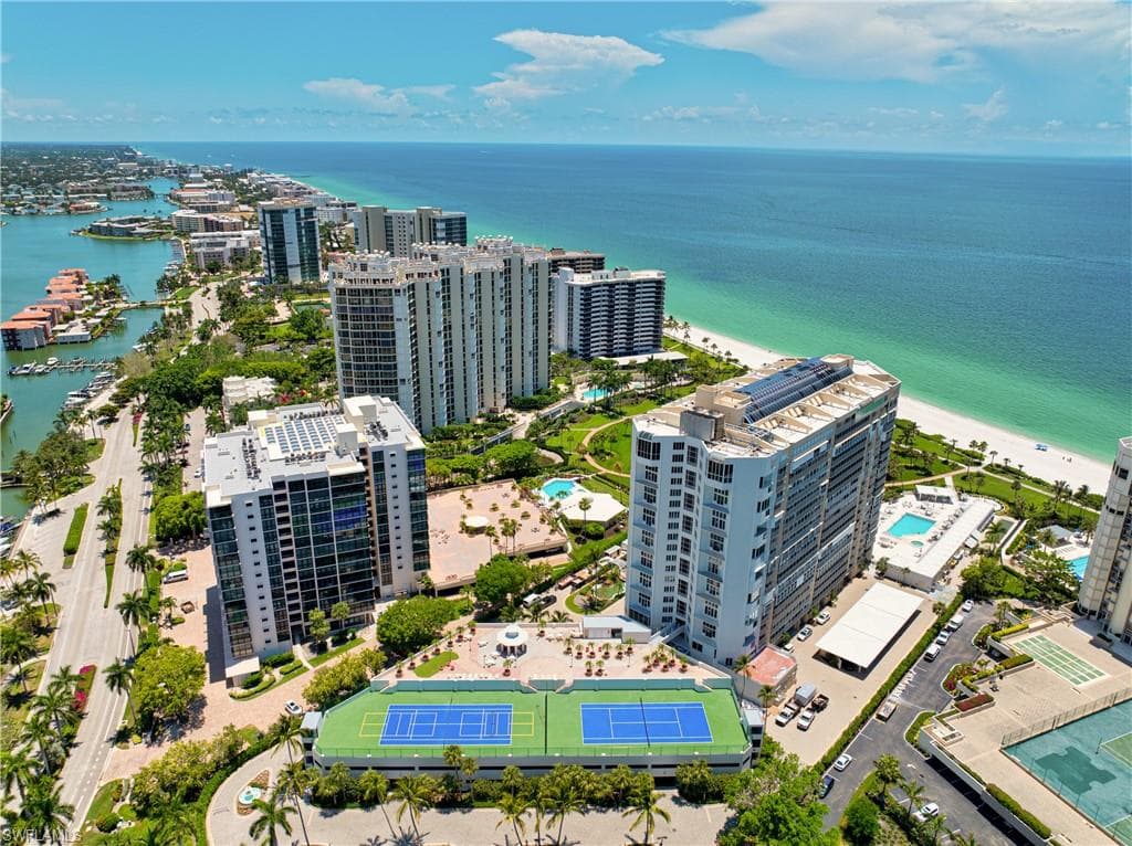 4041 Gulf Shore BLVD N 1503 NAPLES, FL 34103