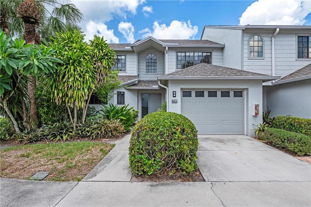 860 Meadowland DR NAPLES, FL 34108