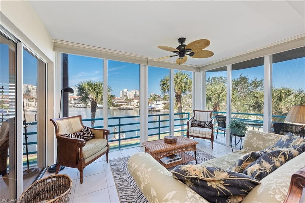 355 Park Shore DR 1-131 NAPLES, FL 34103
