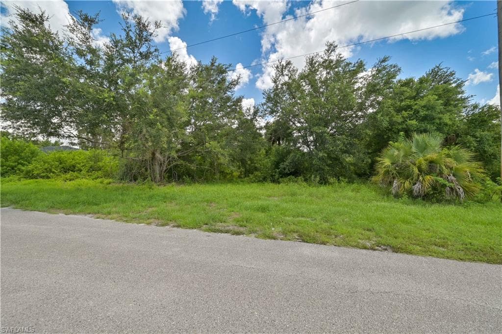 442 Redwing ST LEHIGH ACRES, FL 33974