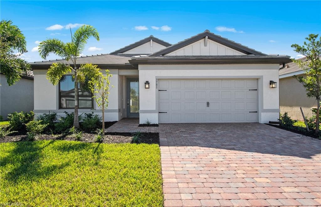 3781 Passion Vine DR ALVA, FL 33920