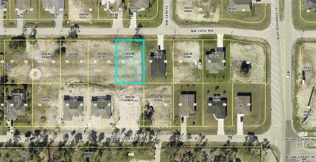 2416 NW 24th TER CAPE CORAL, FL 33993