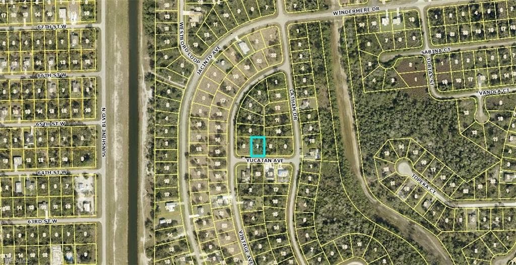 714 Yucatan AVE LEHIGH ACRES, FL 33972