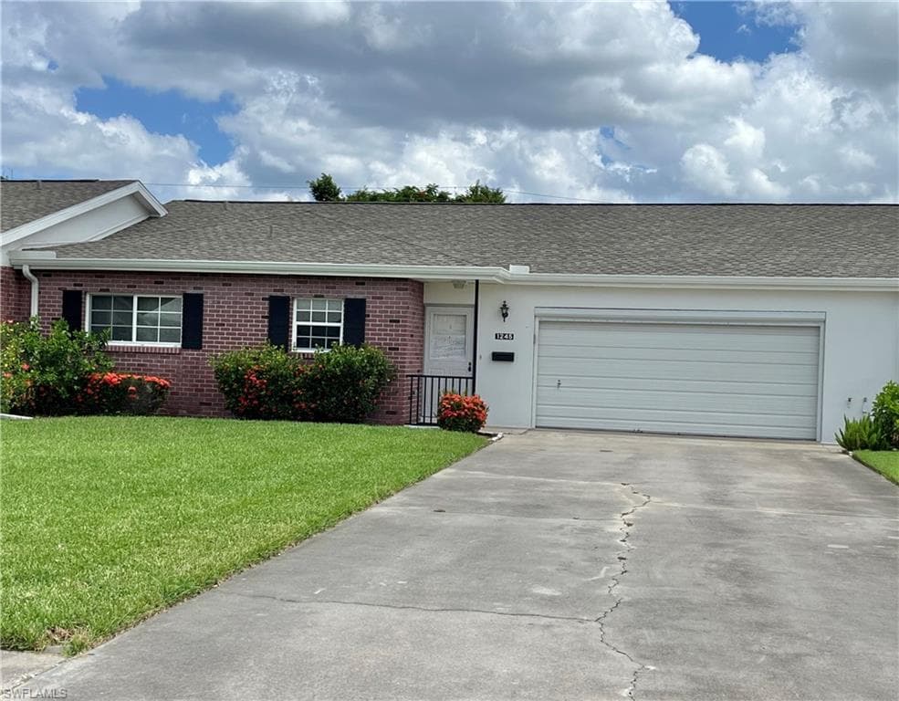 1245 Myerlee Country Club BLVD FORT MYERS, FL 33919