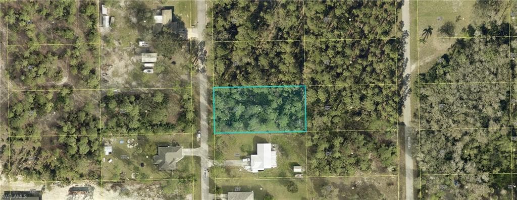 2308 Johns AVE ALVA, FL 33920