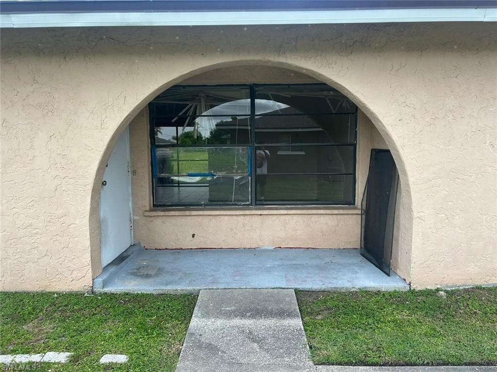 3004 Santa Barbara BLVD B CAPE CORAL, FL 33914