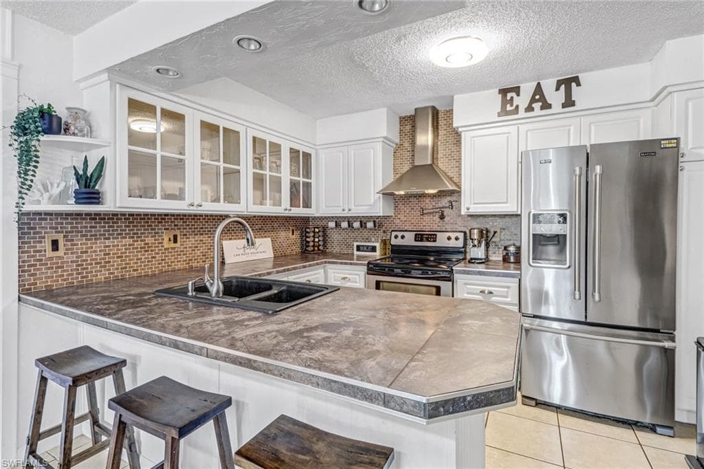 1100 Pondella RD 316 CAPE CORAL, FL 33909
