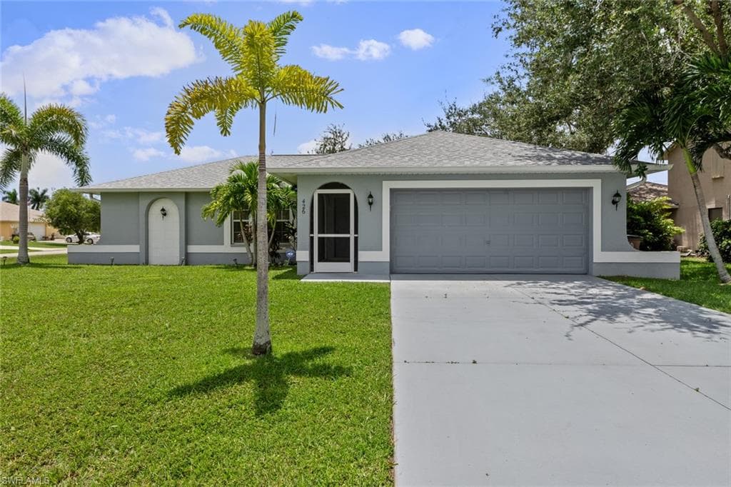 426 SE 18th TER CAPE CORAL, FL 33990