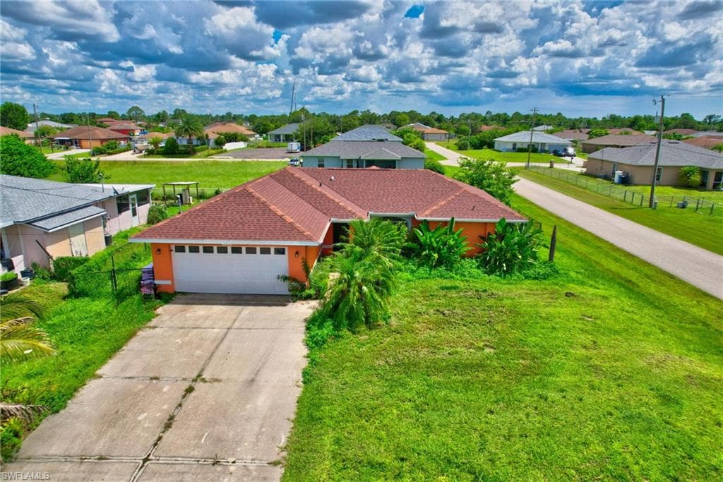 4119 11th ST W LEHIGH ACRES, FL 33971