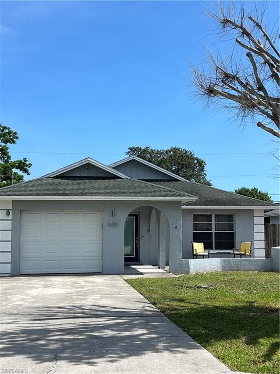 626 103rd AVE N NAPLES, FL 34108