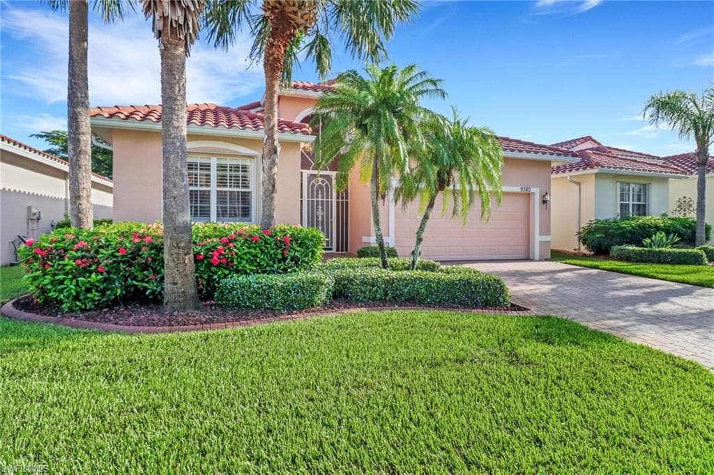 9380 Springview LOOP ESTERO, FL 33928